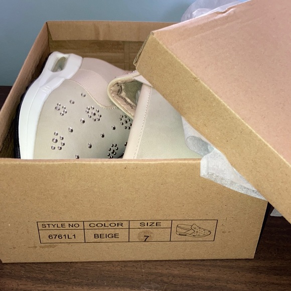 💲SOLD 💲 - Picture 5 of 5